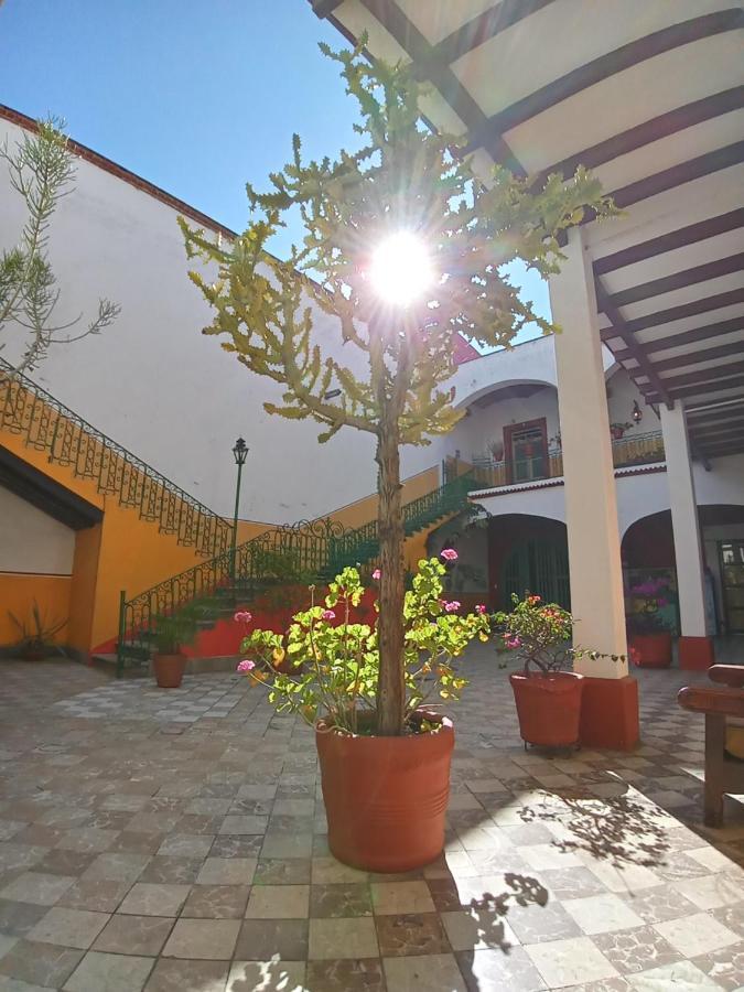 Hotel Principal Oaxaca Bagian luar foto